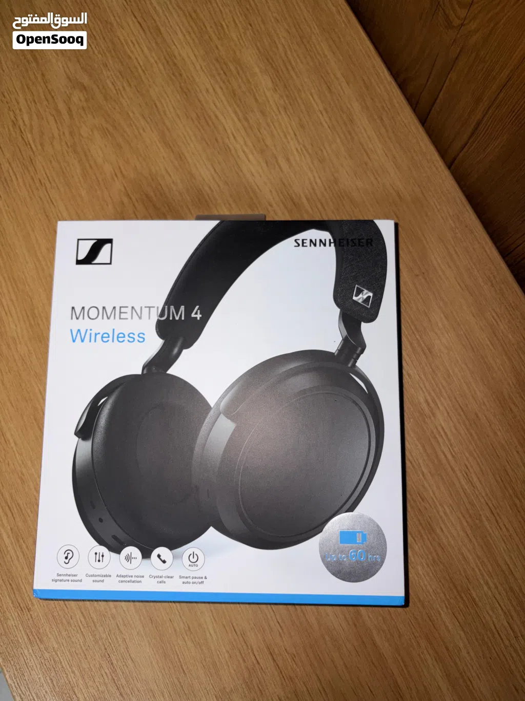 Sennheiser Momentum 4 headset