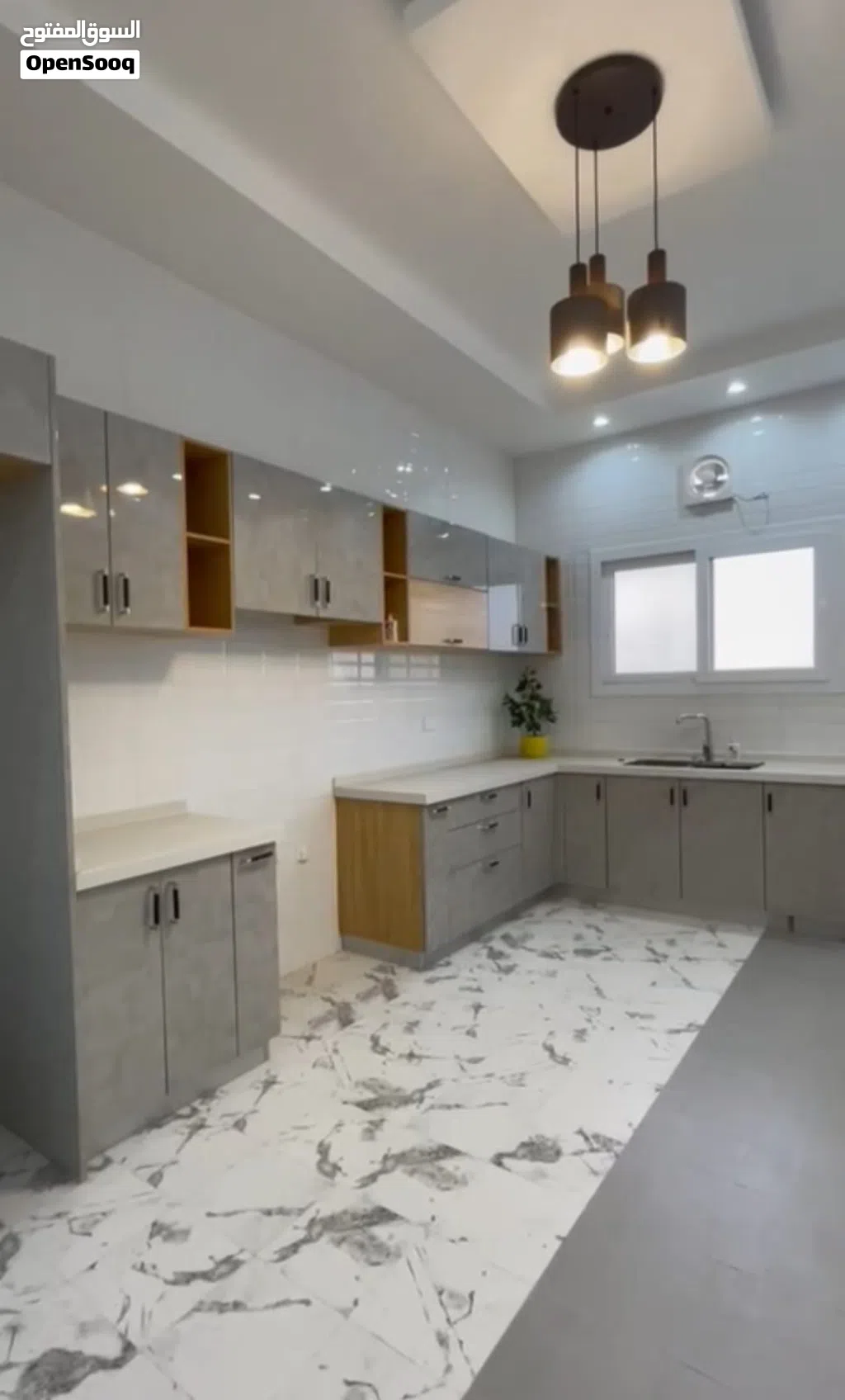 For Rent Amazing New Villa with Unique Design فيلا جديدة للإيجار مميزه المعبيلة المنطقة الخامسة