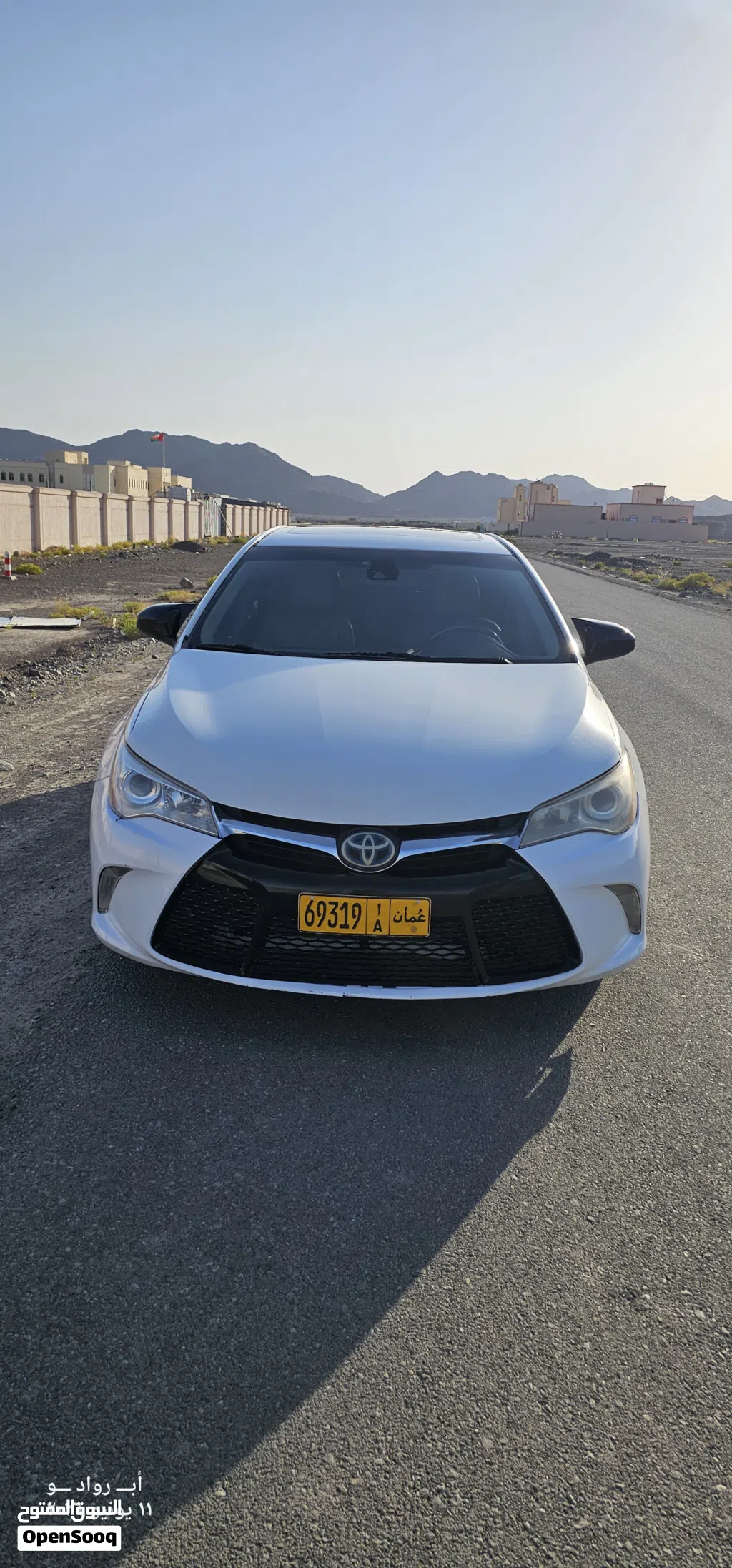 تويوتا كامري XLE
