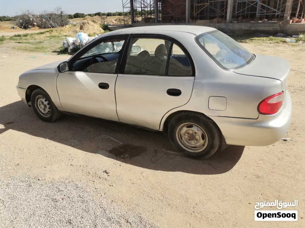 هيونداي اكسنت GL