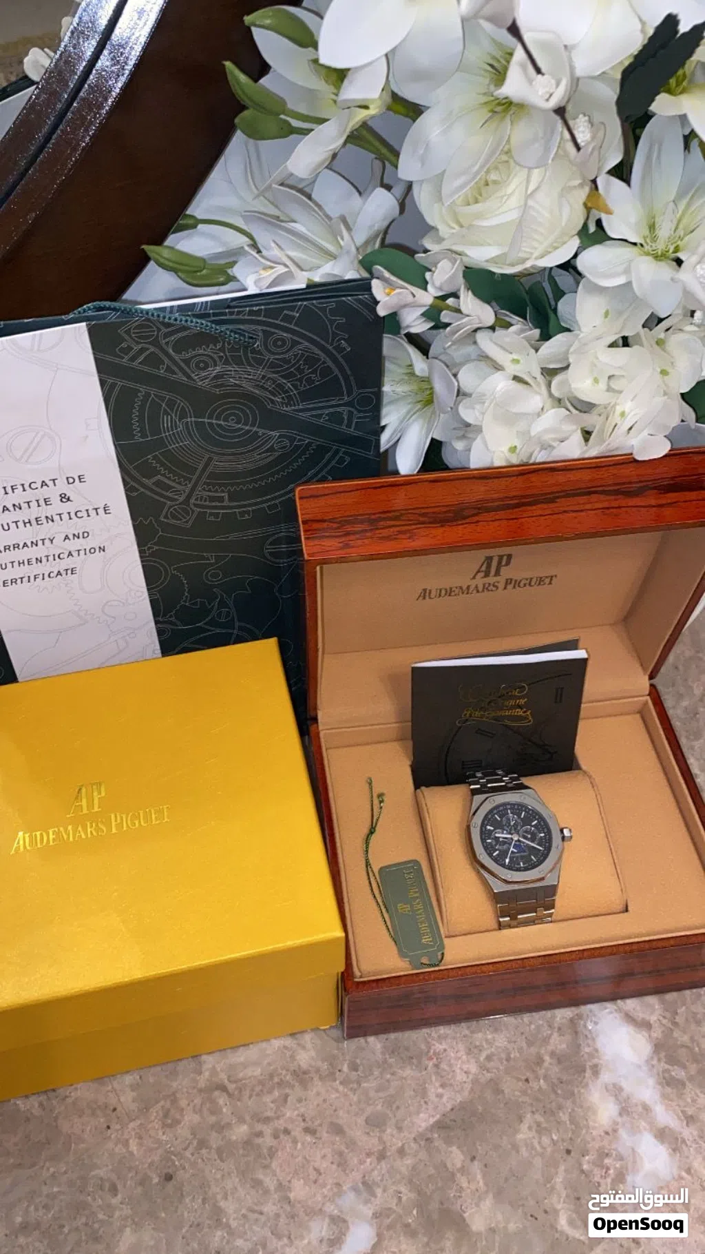 ساعه اديمار بيقيت رويال اؤك ( تقليد درجه أولى ) Audemars Piguet Royal Oak watch (first copy )