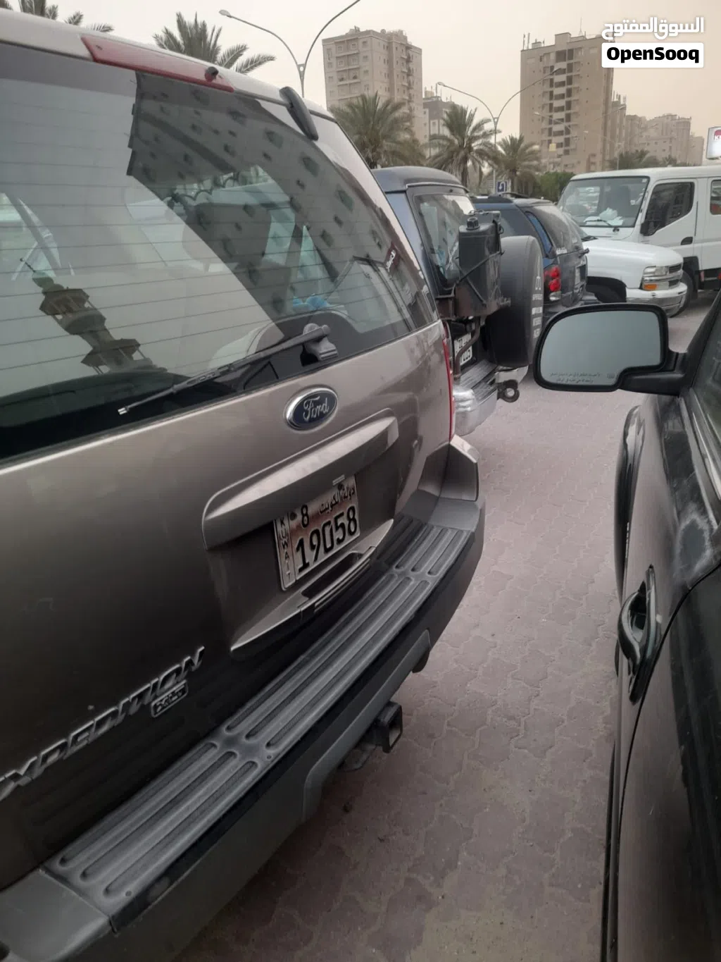 Ford Expedition XLS