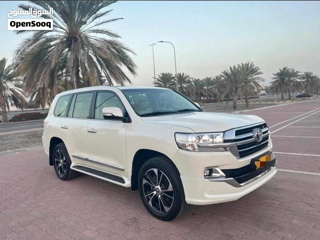Toyota Land Cruiser GXR