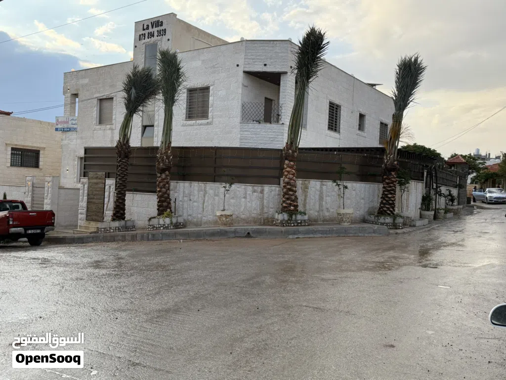 ڤيلا فاخرة متلاصقة دوبلكس ( نظام أمريكي ) الزرقاء الجديدة - جبل المغير - بالقرب من دوار بادي