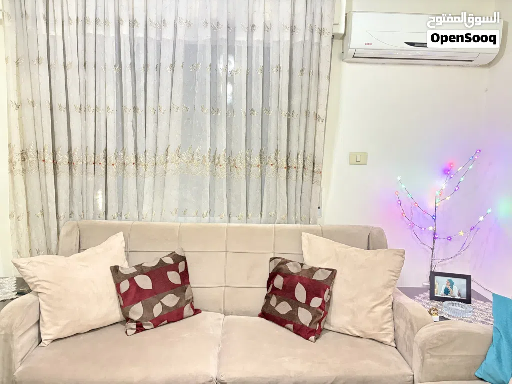 كنب مستعمل