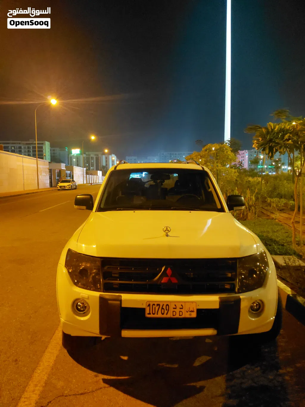 Mitsubishi Pajero Standard