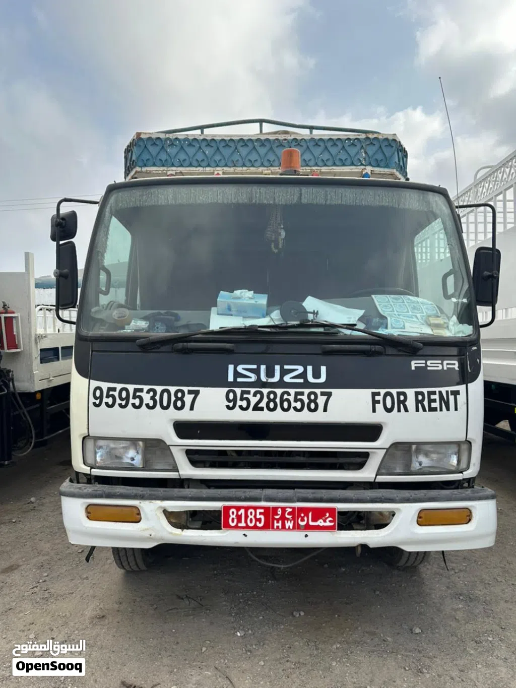 this truck for sale in ruwi good condesan 7ton