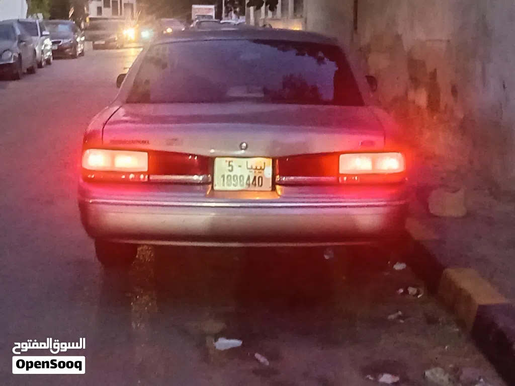 Ford Crown Victoria LX