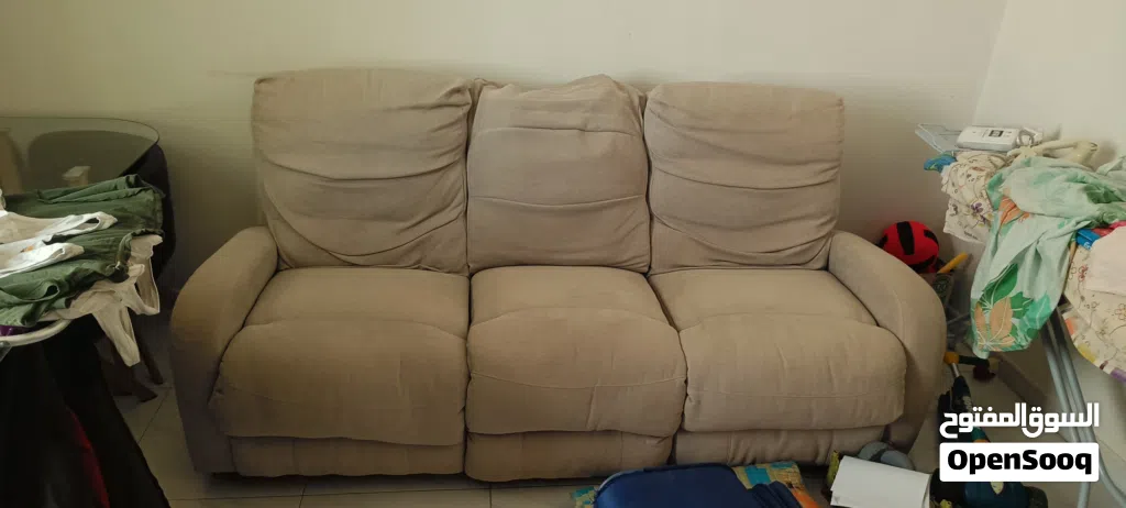 Recliner sofa
