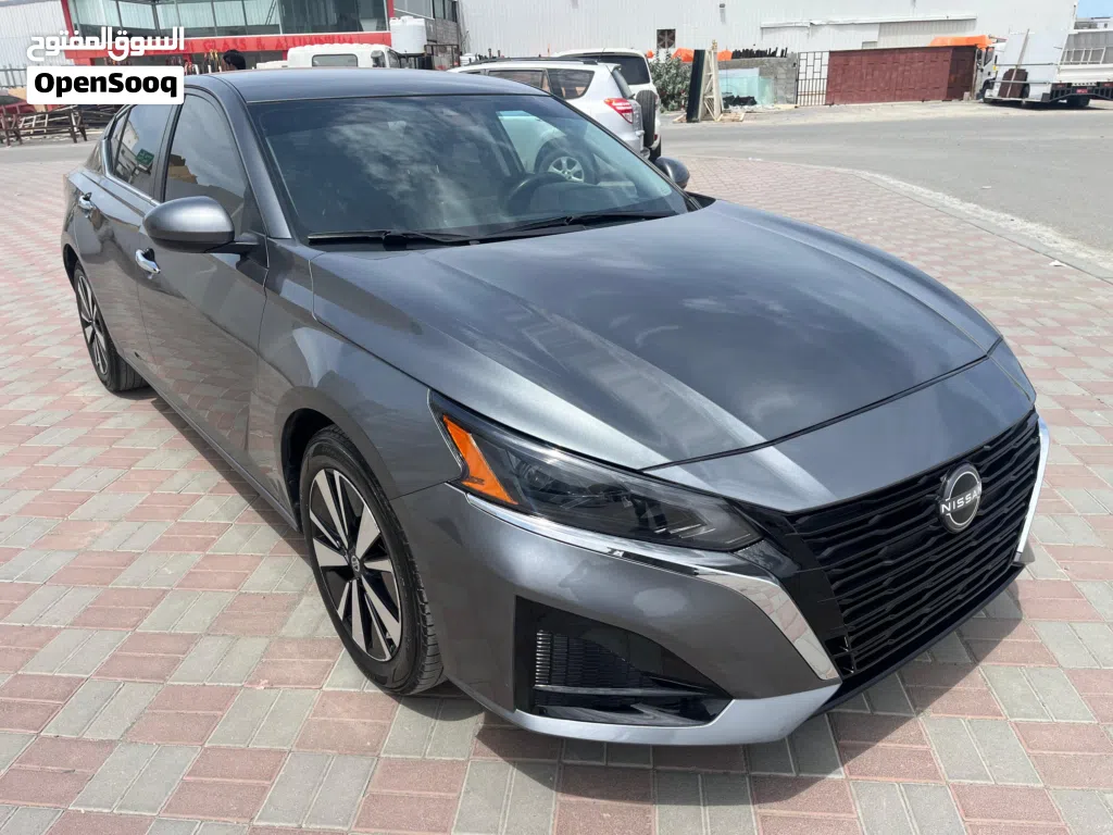 Nissan Altima SV