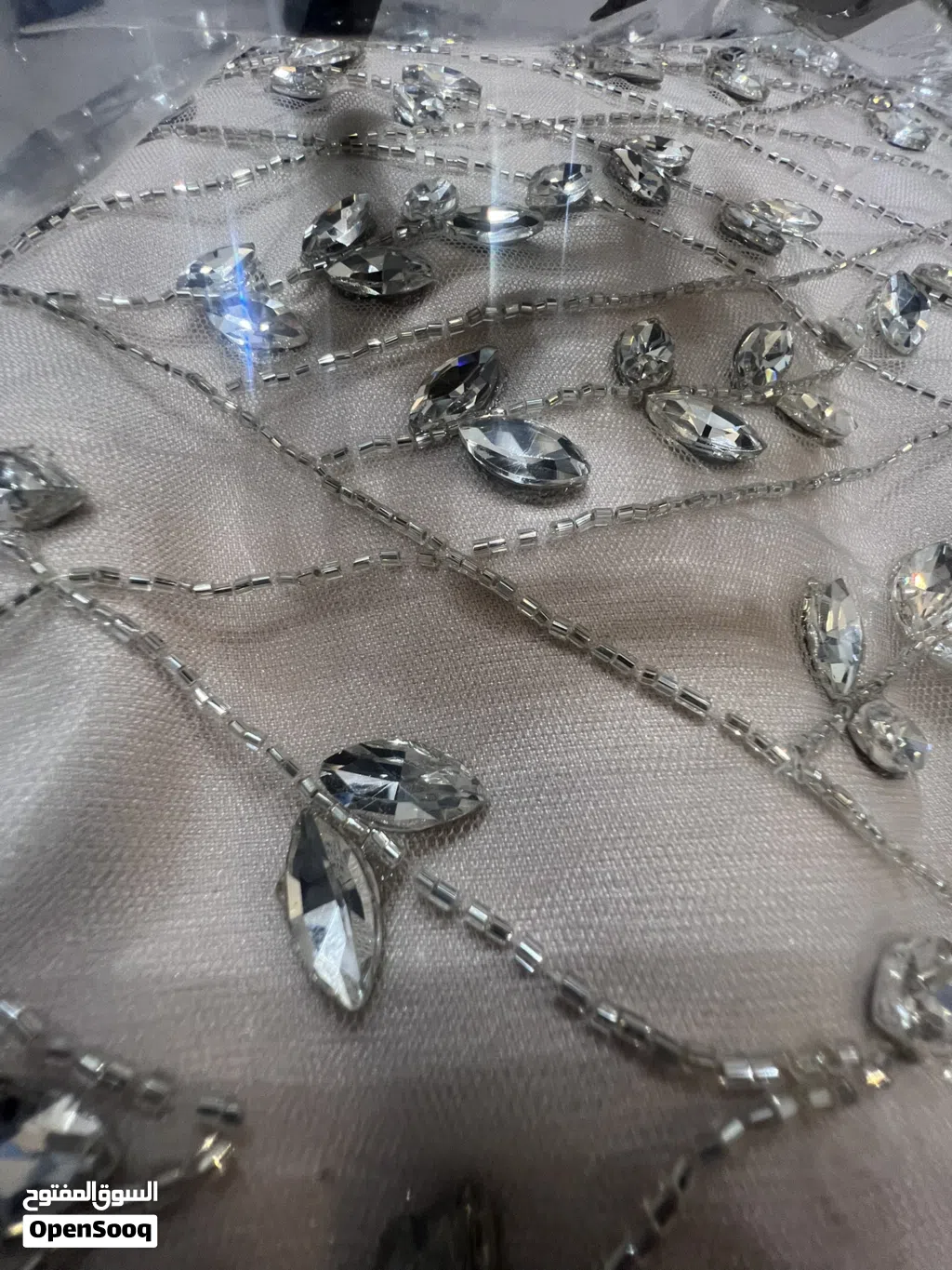 قماش خرز لمعة سوارفسكي