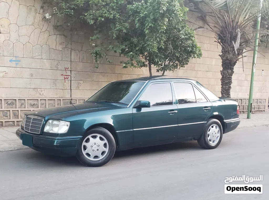 Mercedes Benz E-Class E 320