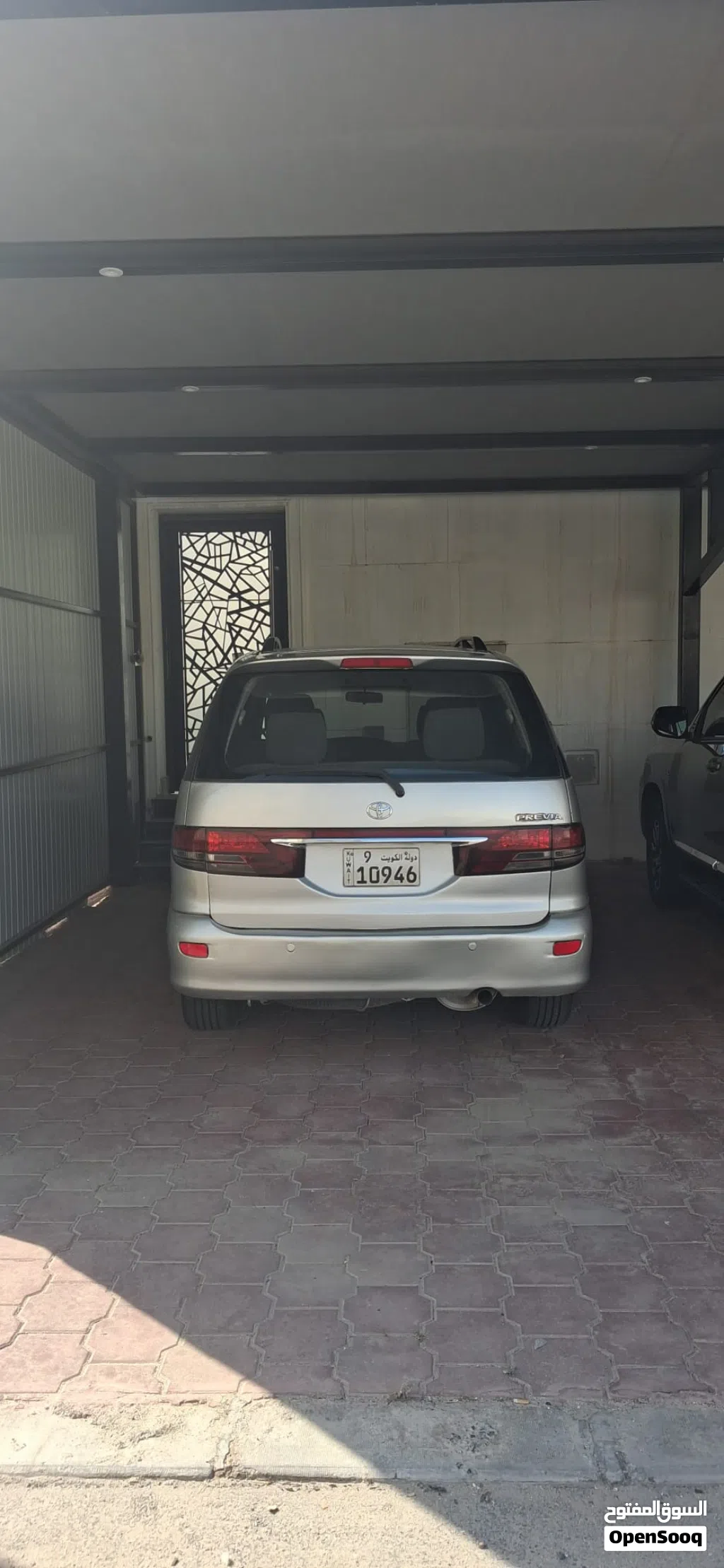 Toyota Previa Limited