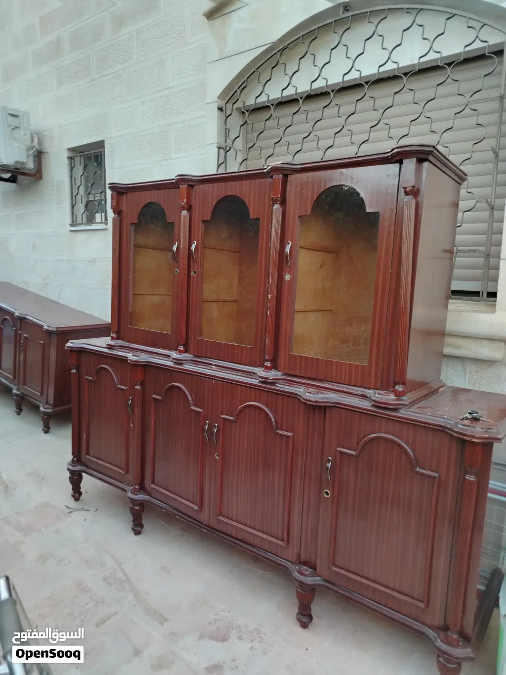 بوفيه بحالة جيدة جدا