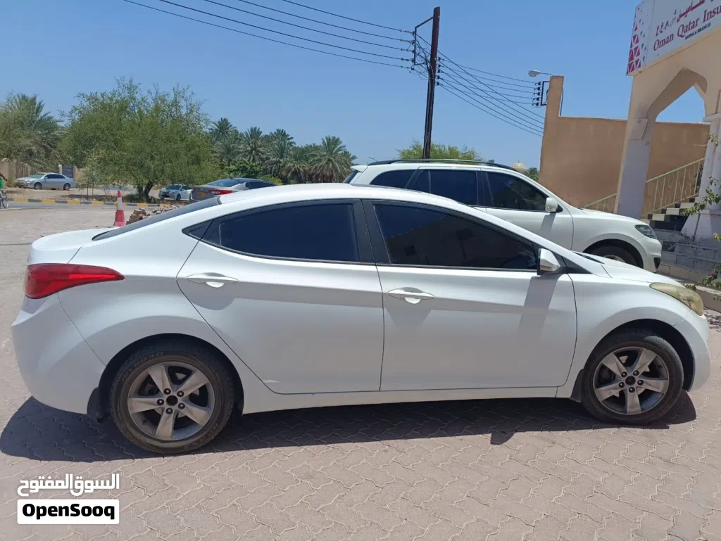 Hyundai Elantra GLS