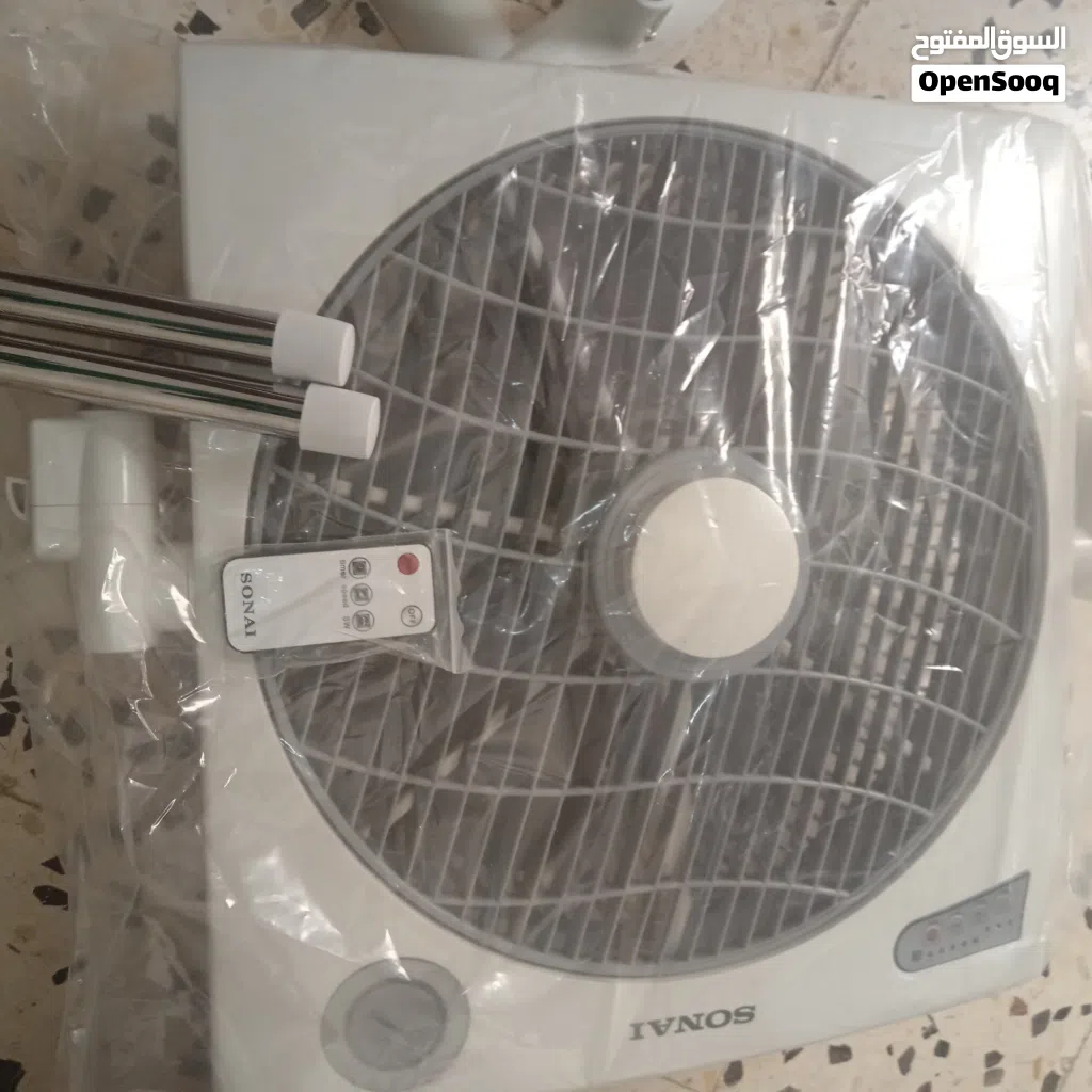 SONAI 14" Stand Fan with Remote Control