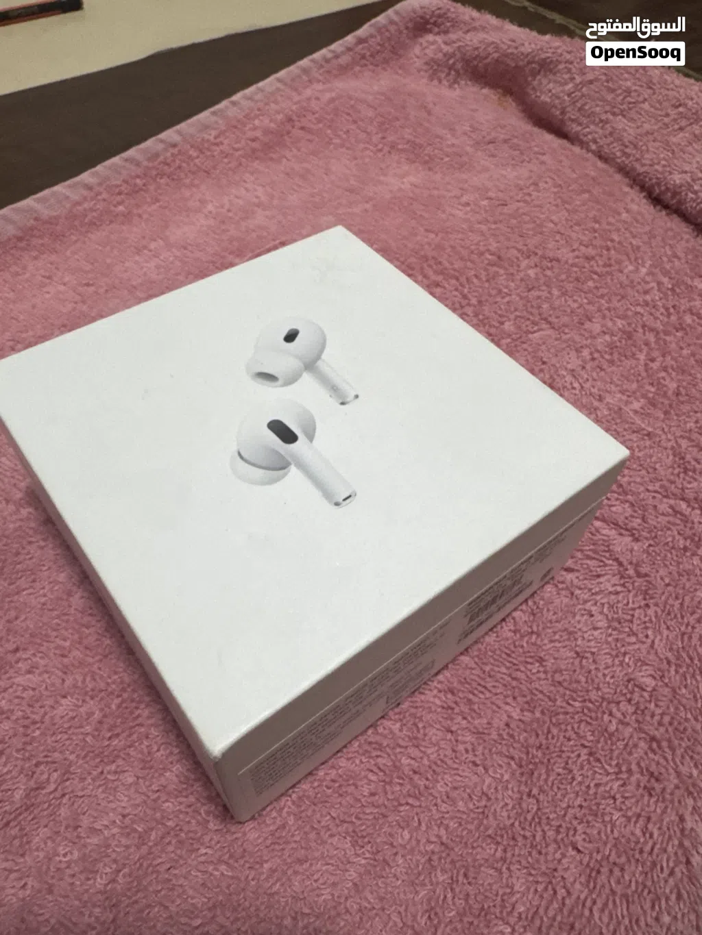 AirPods Pro (2nd Generation) with MagSafe charging case (USB-C)