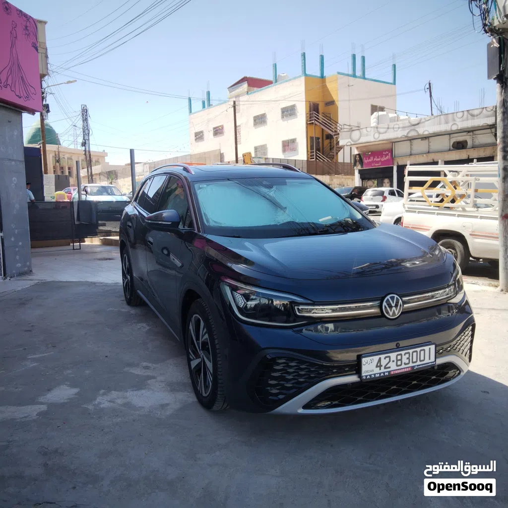 فولكسفاغن ID 6 ID.6 Crozz Pro