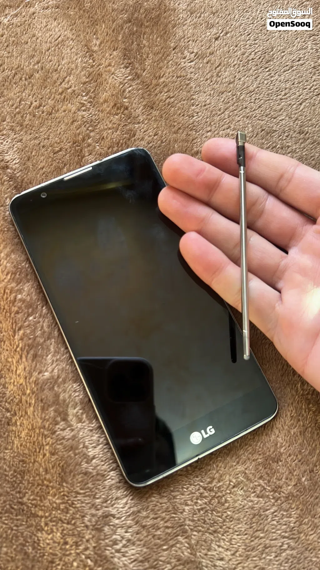 السعر 30 دLG Stylus 2 للبيع بسعر مغري