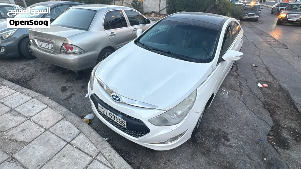Hyundai Sonata Blue