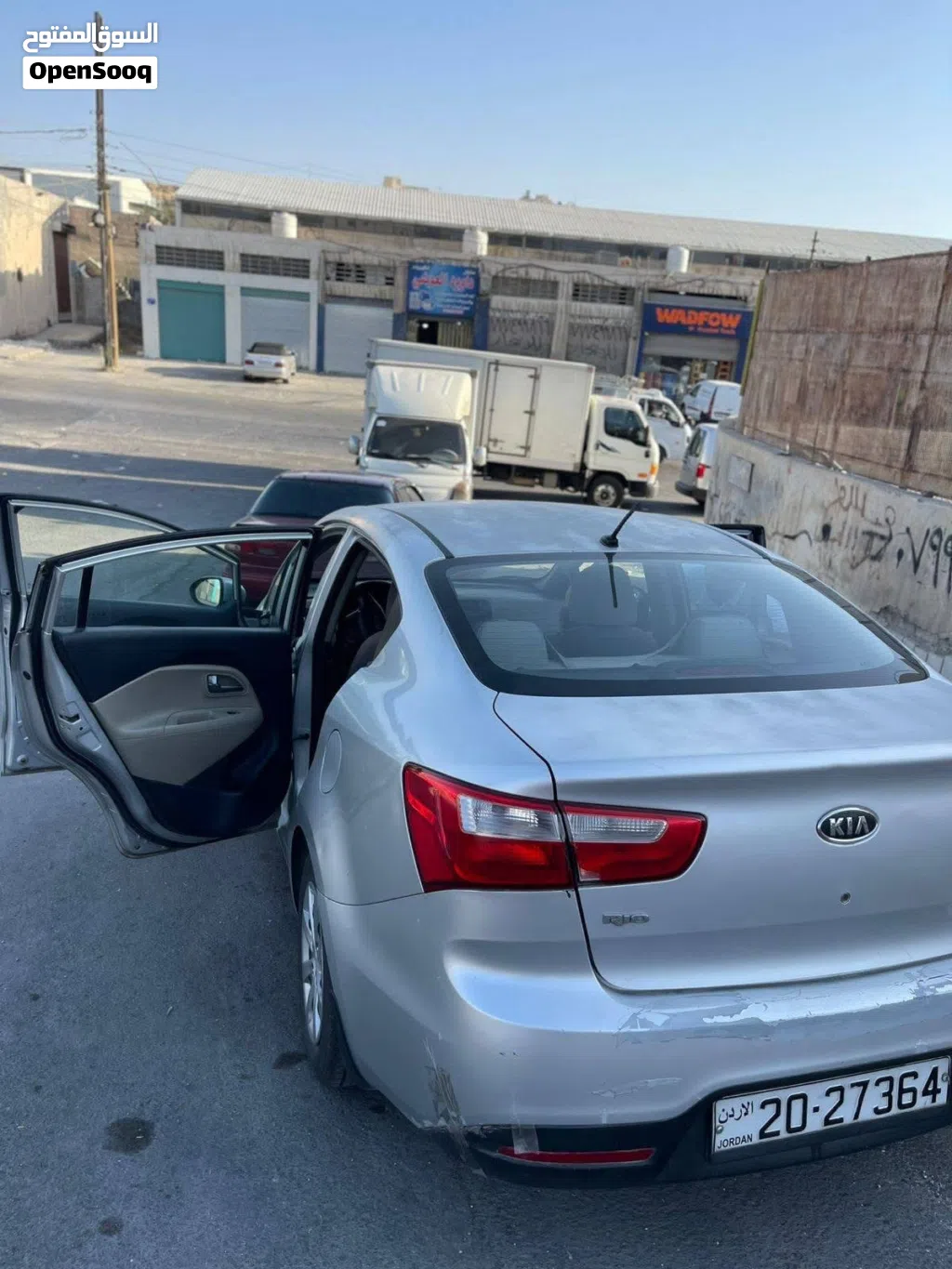 كيا ريو Standard