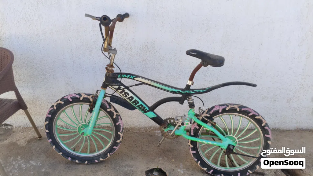 دراجه BMX اقرا الوصف