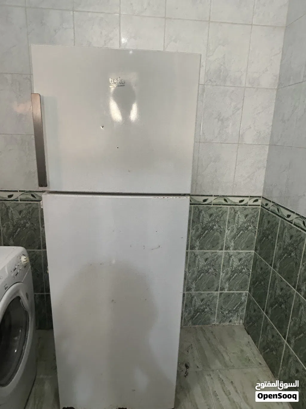 ثلّاجة beko مستعمل بحالة جيدة السعة 18 قدم (سعر الثلاجة 100دينار) (قابل للتفاوض) (الموقع)جبيهة