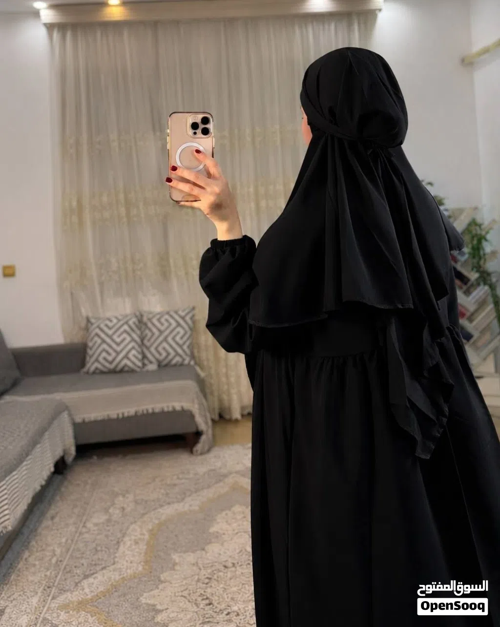 وصل الزي الشرعي إذا تدورين على الأناقة والستر بنفس الوقت، فهذا الزي راح يعجبج أكيد