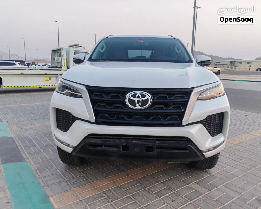 Toyota Fortuner EXR