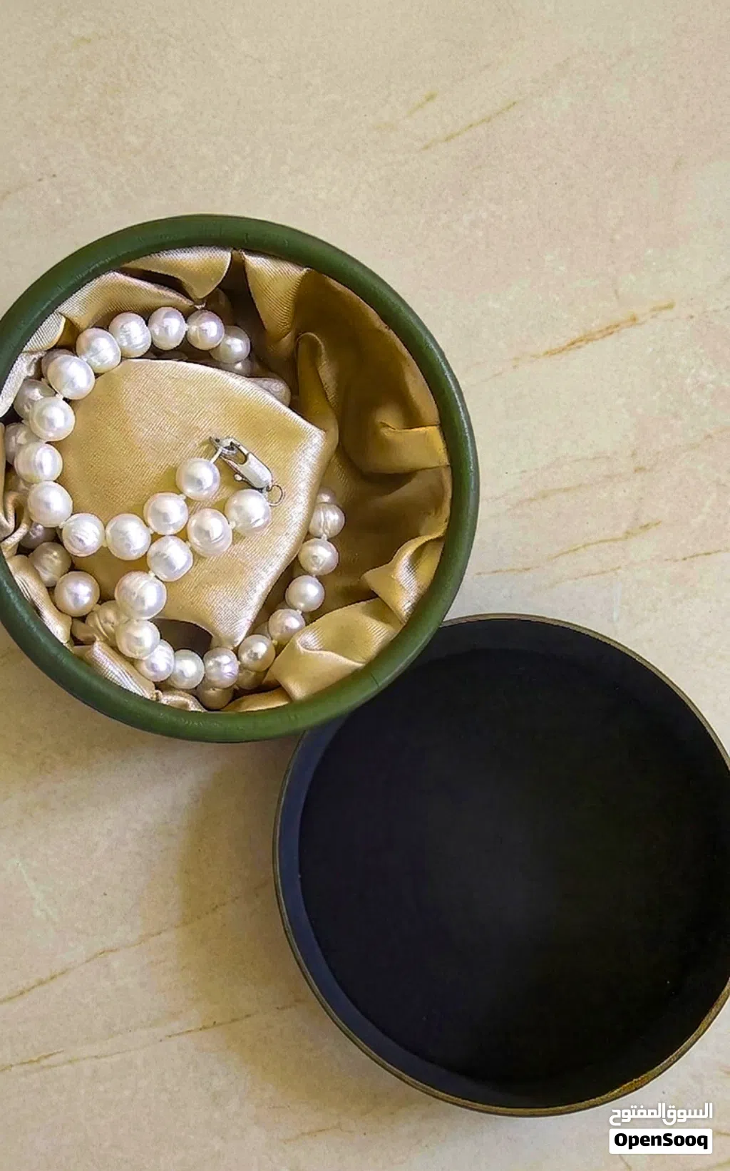 لؤلؤ طبيعي مستزرع المياه العذبة (Cultured Freshwater Pearls) عقد بجودة عالية