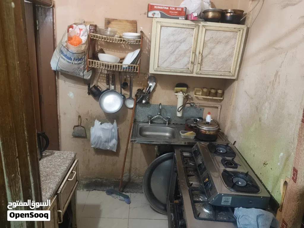 مطلوب مشاركه سكن غرفه موثث بالكامل يكون حسن خلق سرير دور تاني الايجار 30