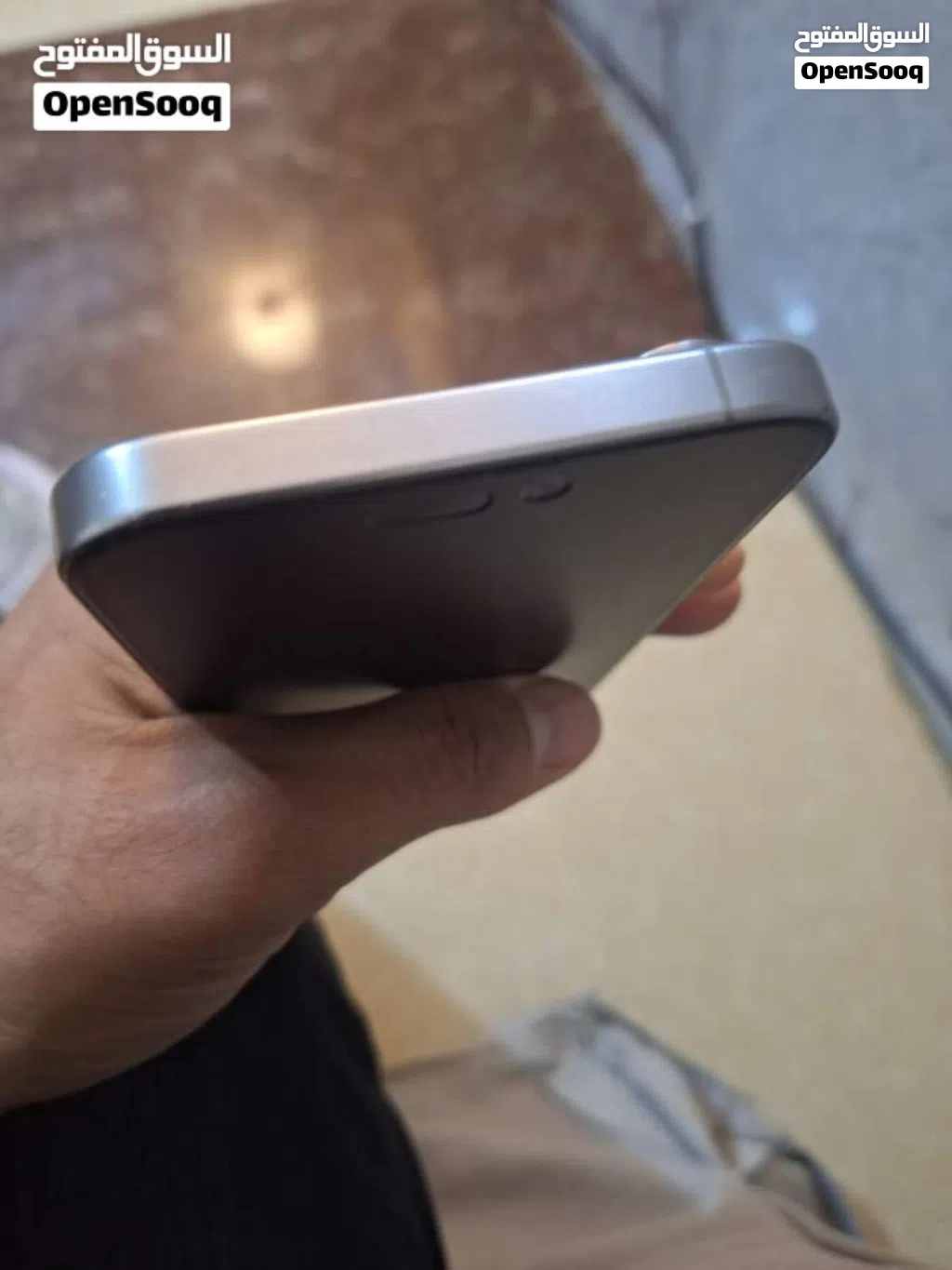 ايفون 15 برو ماكس للبيع
