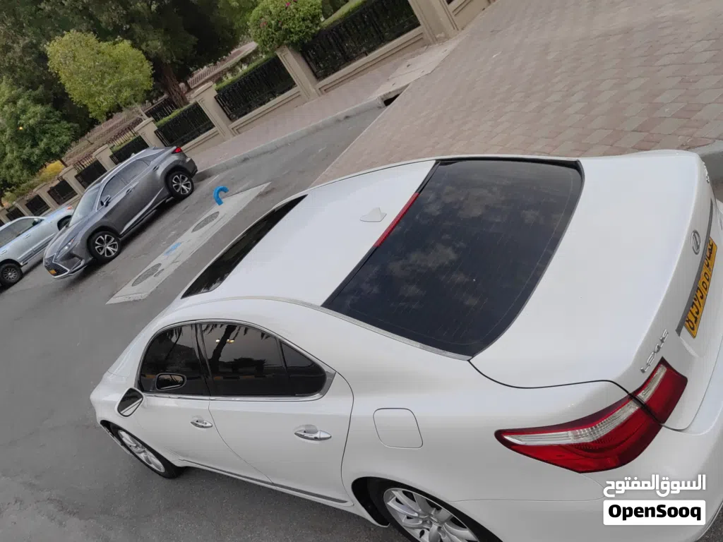 Lexus LS LS 460