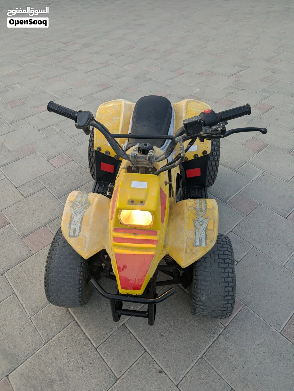 دباب اربع تواير