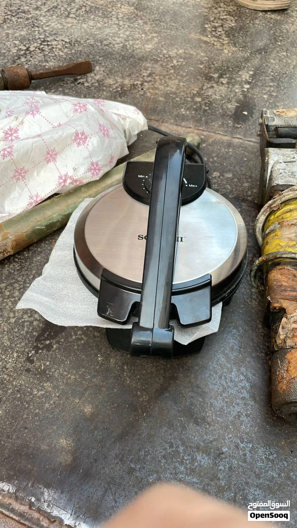 SONASHI Electric Waffle & Roti Maker – Excellent Condition