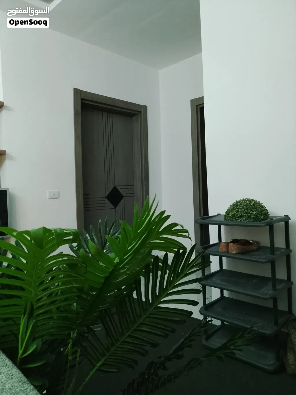 استراحة مفروشه كاملة بحوض السباحة