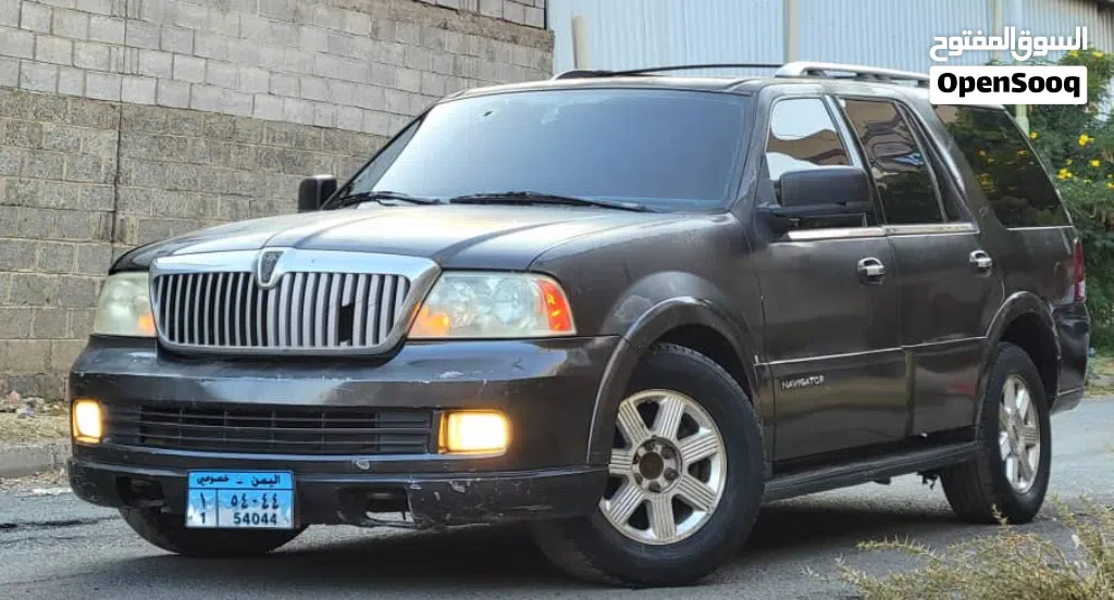 لينكولن نافيغاتور Black Label
