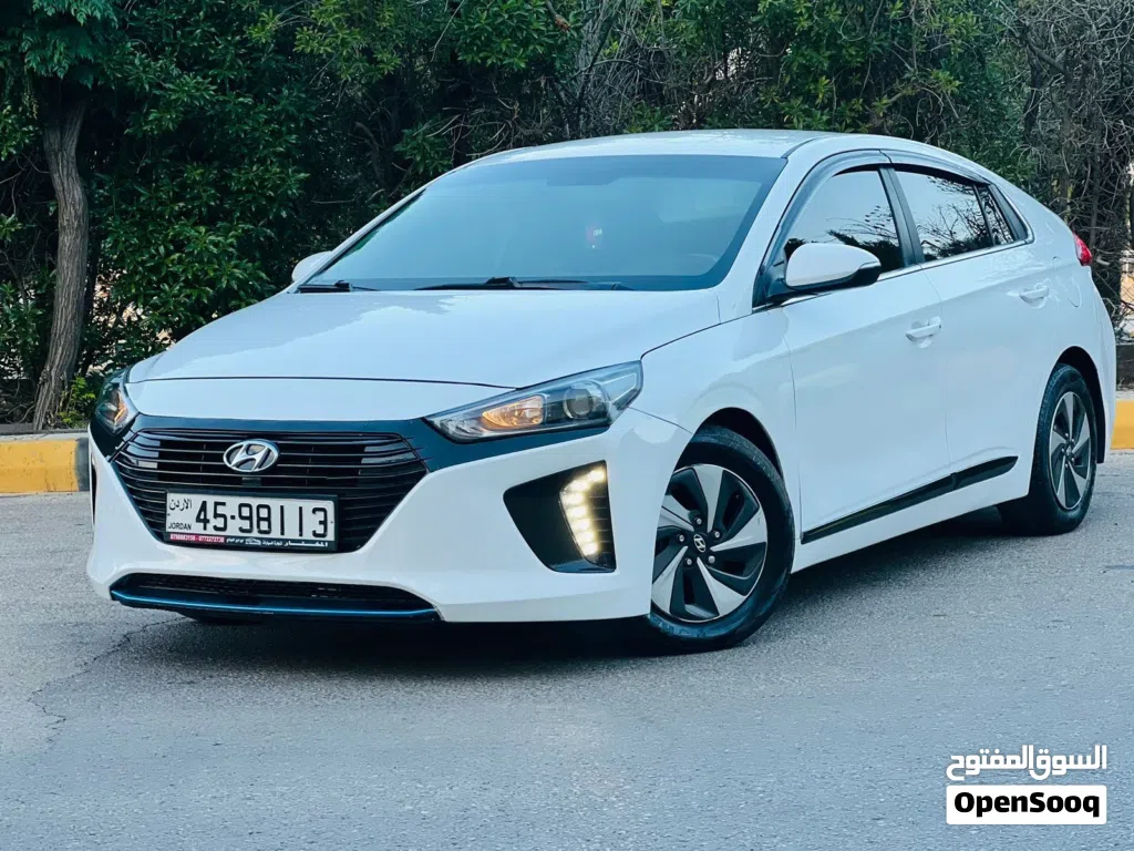 Hyundai Ioniq Standard