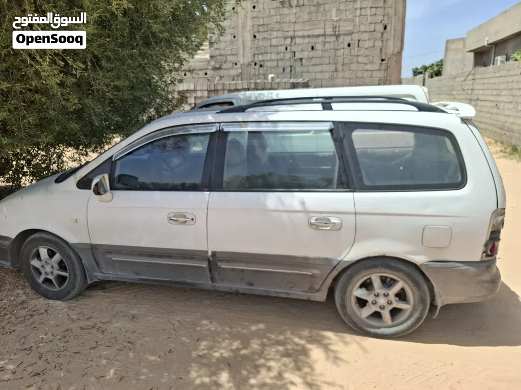هيونداي تراجيت