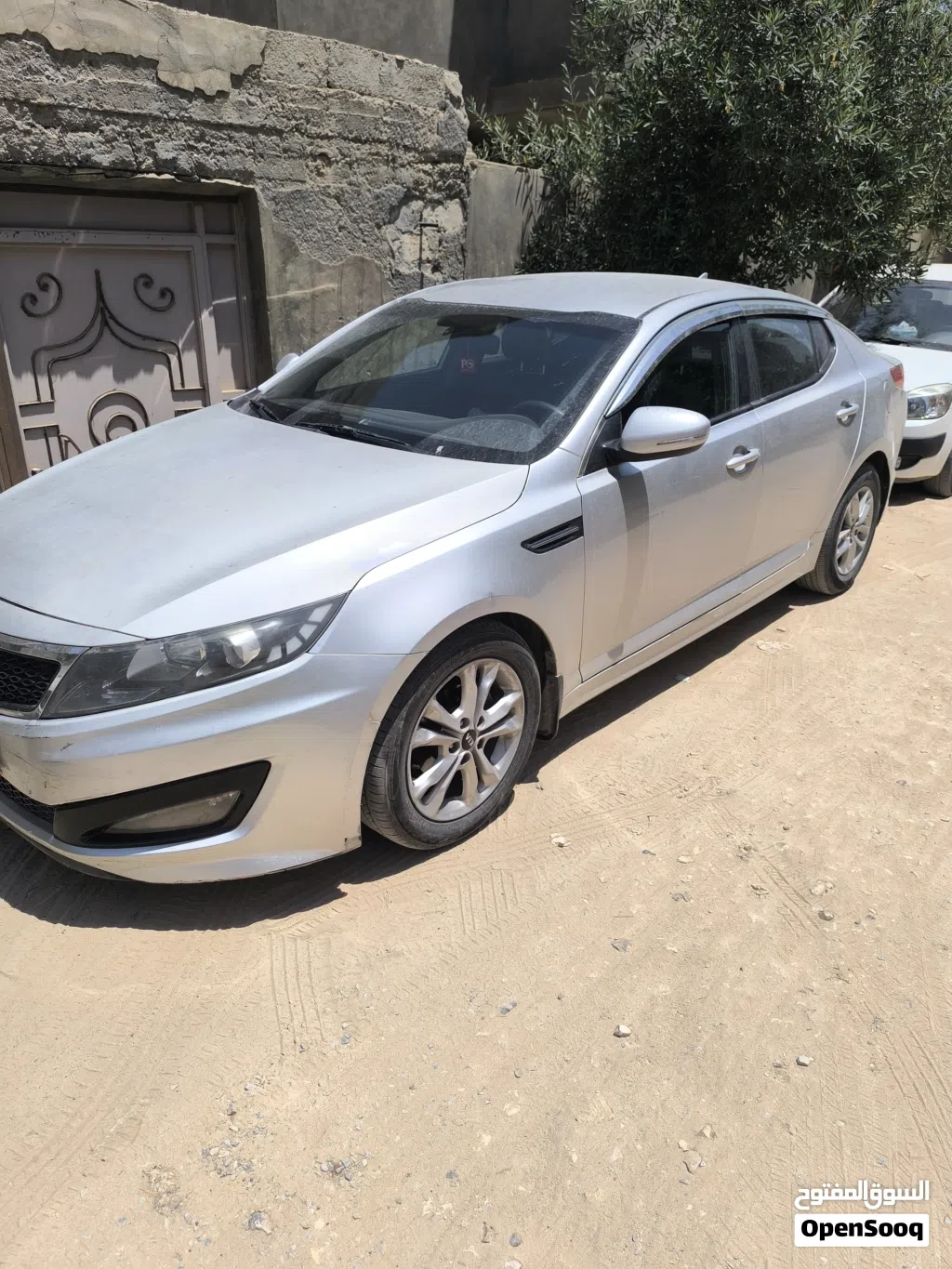 Kia K5 Standard