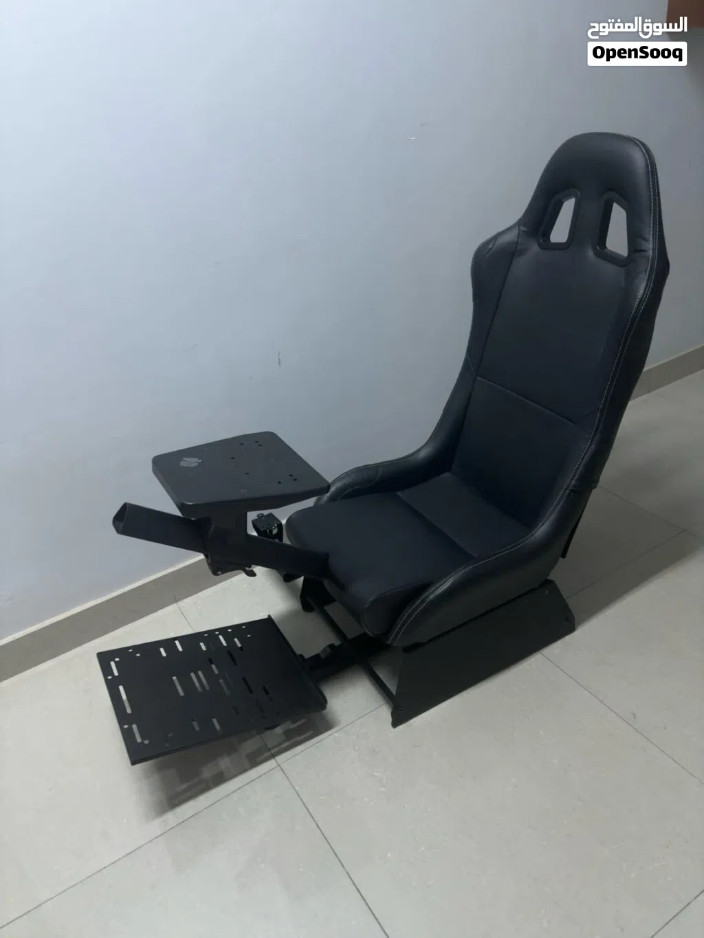 كرسي محاكاة قيادة ( Racing Simulator Chair