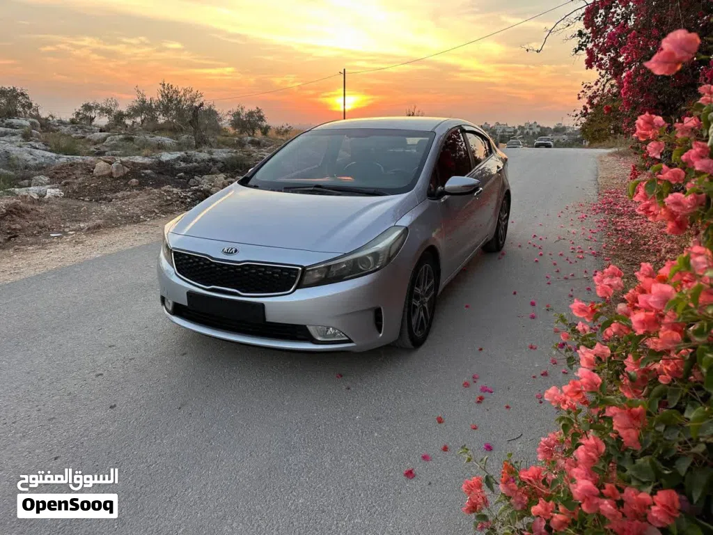 Kia K3 Standard