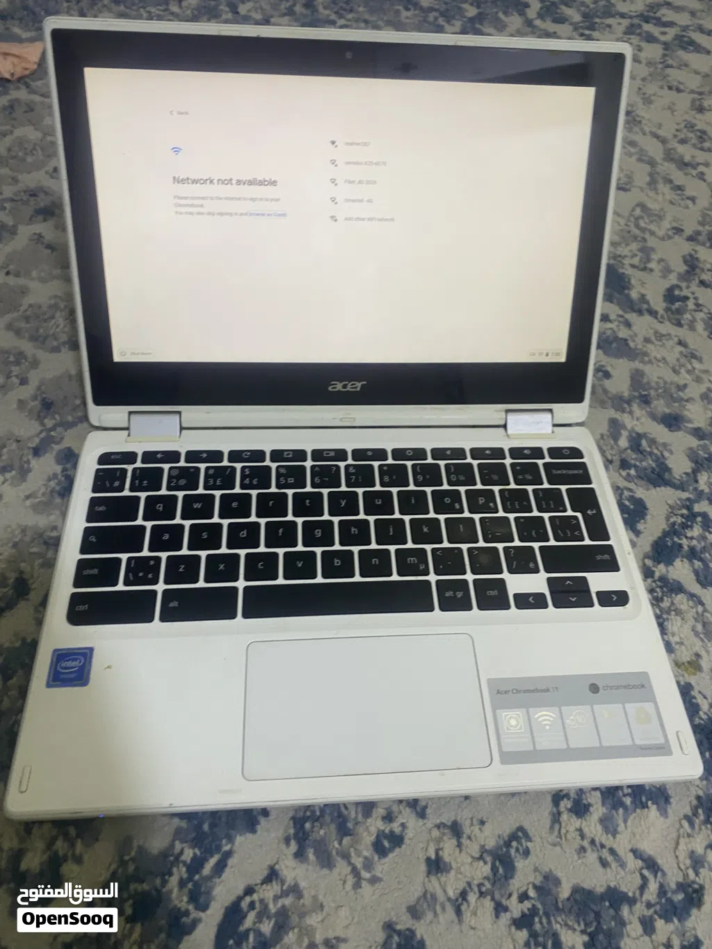 للبيع لابتوب ويتحول ايباد