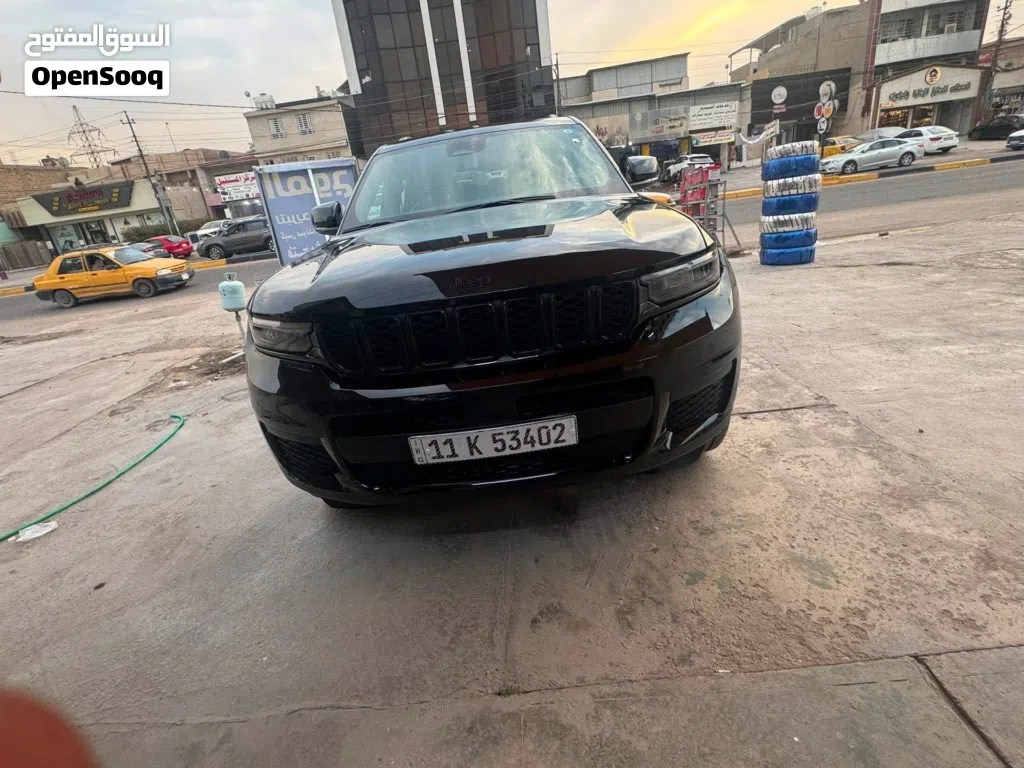 جيب جراند شيروكى L Overland 4X4