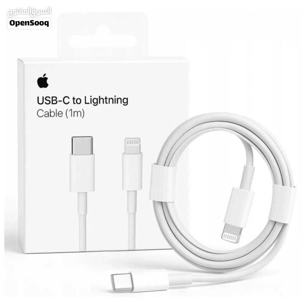 كابل شحن Apple من نوع USB-C إلى Lightning بطول 1 متر.يدعم الكابل الشحن السريع للأجهزة المتوافقة