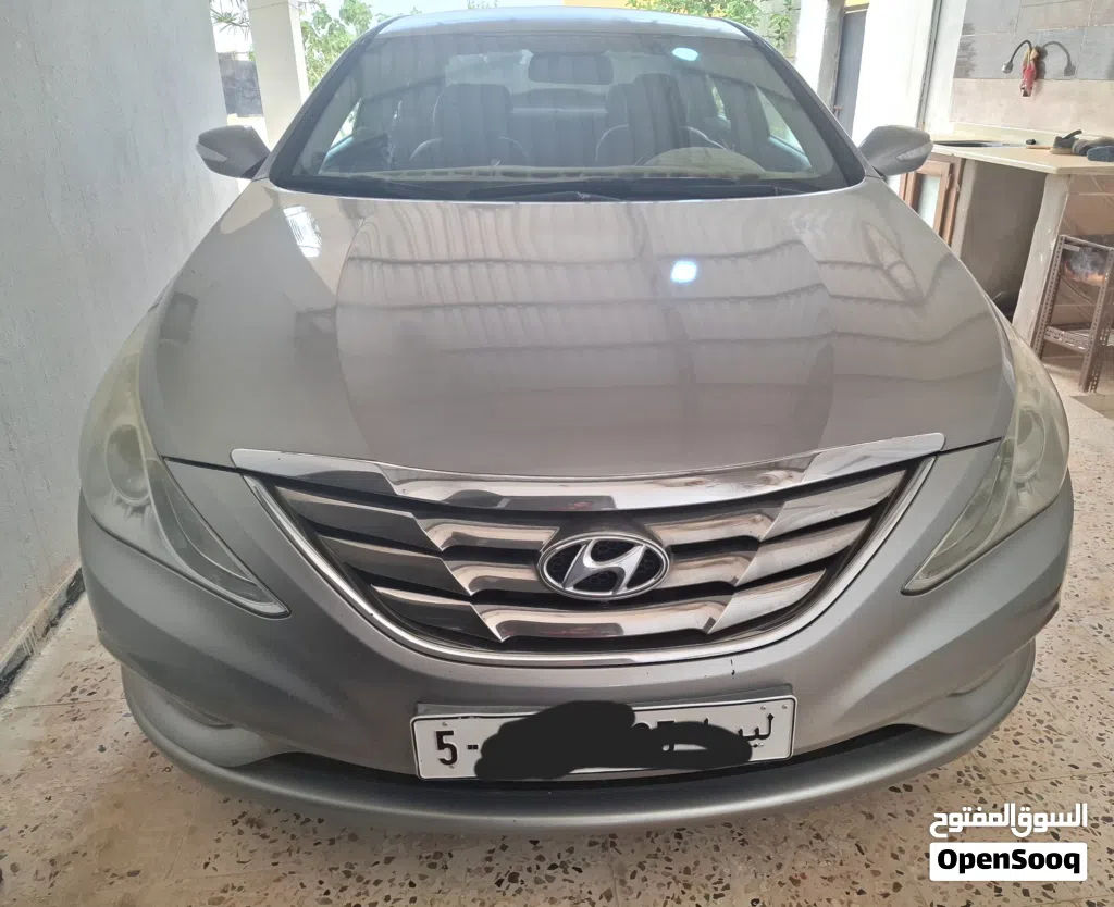 Hyundai Sonata Blue
