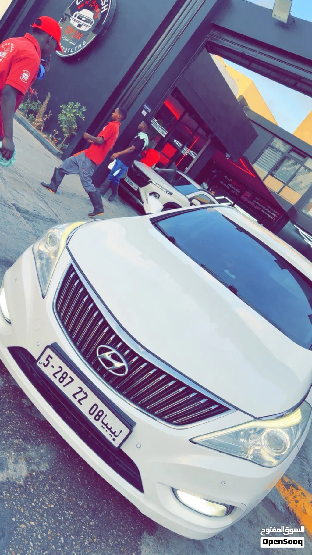 Hyundai Azera Standard
