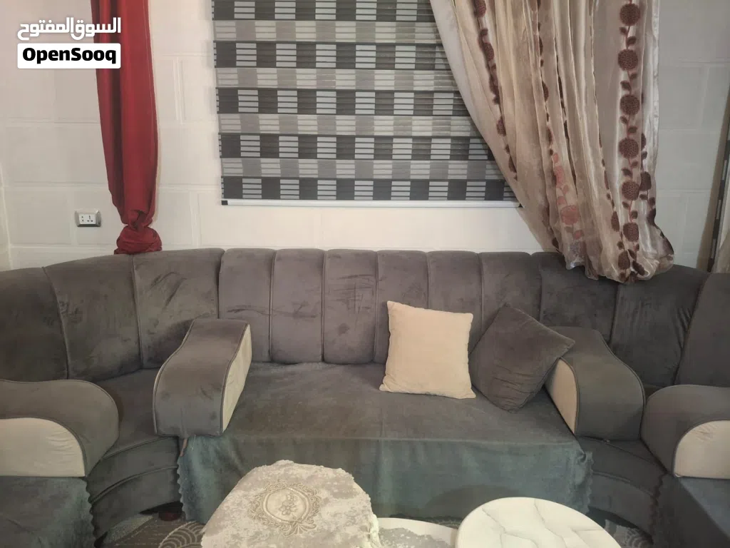طقم كنب شبه جديد