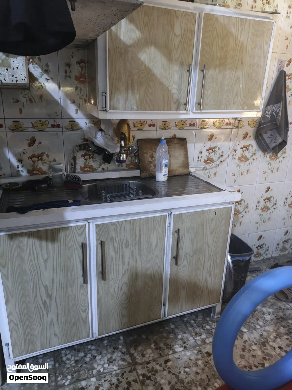 كاونتر المنيوم مع سنك وملحق للبيع