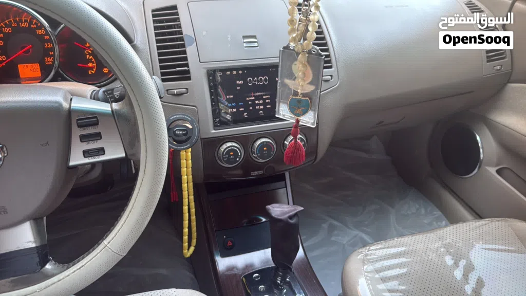 نيسان التيما SV
